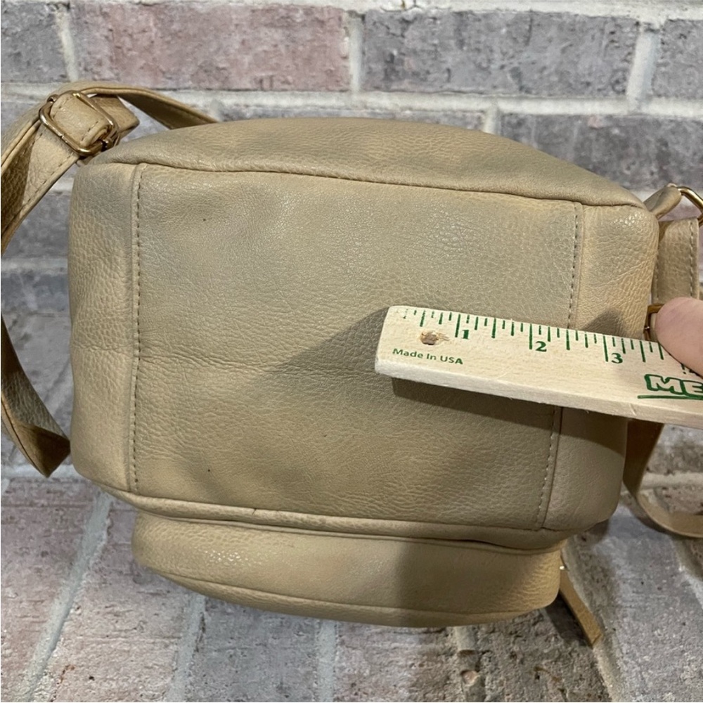 Tan Backpack - Picture 7 of 10